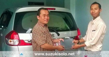 Terima kasih bapak Imam yang telah membeli mobil baru Suzuki Ertiga bersama mas Arif Suzuki Solo - Team Bambang Pram, Dealer Suzuki Solo, Solo Indonesia Utama